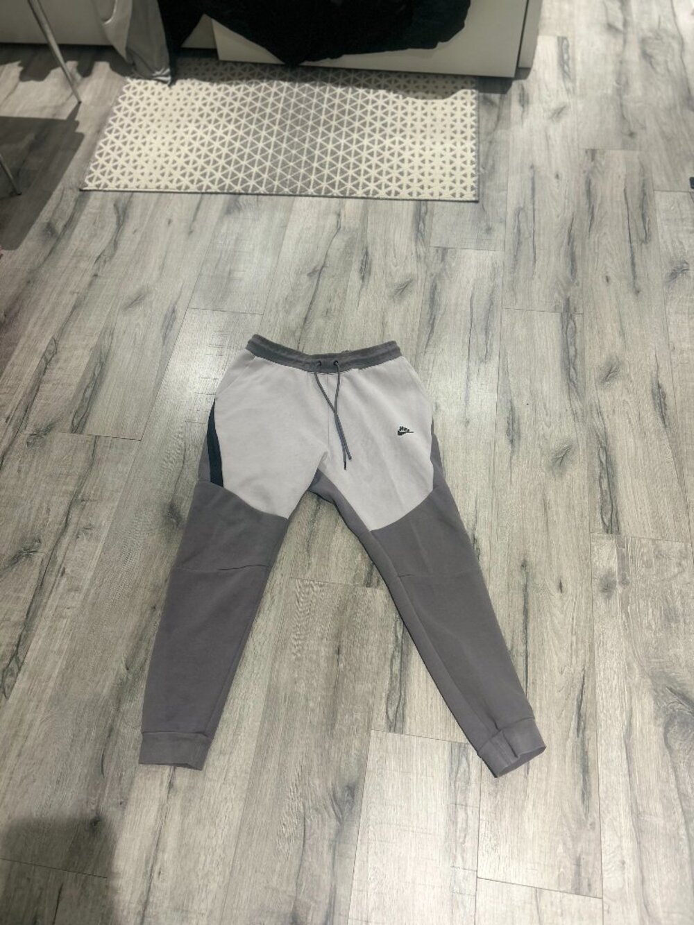 Nike Tech Old Season Sweatpants